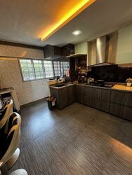 Blk 558 Jurong West Street 42 (Jurong West), HDB Executive #519289261